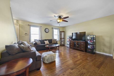 200 Lambert Ter #11, Chicopee, MA 01020 photo 11