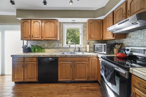 200 Lambert Ter #11, Chicopee, MA 01020 photo 9