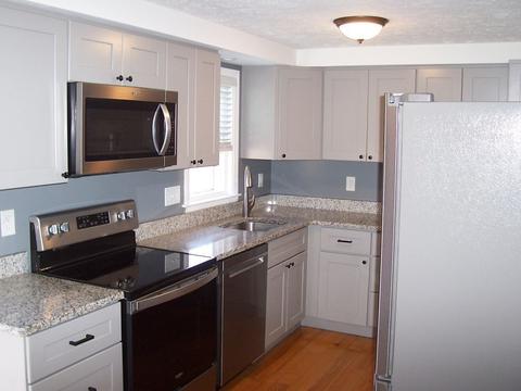 340 Dale St #E, Chicopee, MA 01013 photo 7