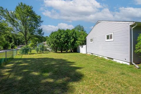 53 Crestmont St, Springfield, MA 01108 photo 41