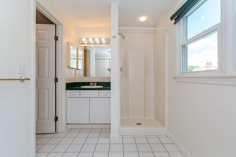 4 Carnation Cir #B, Reading, MA 01867 photo 12