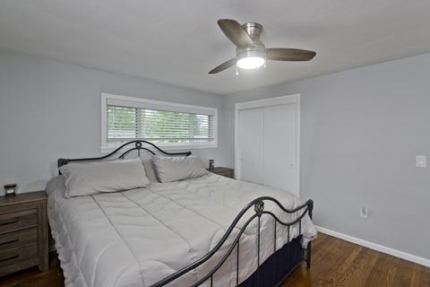 71 Hadley St, Springfield, MA 01118 photo 20