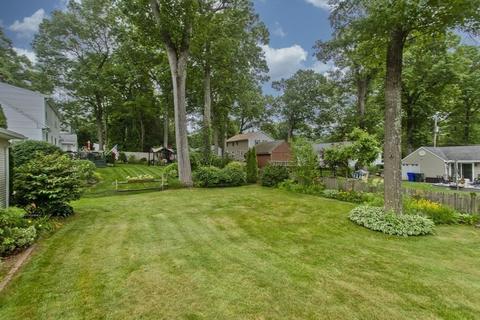 71 Hadley St, Springfield, MA 01118 photo 35
