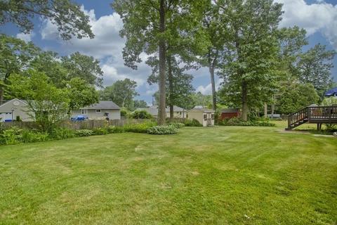 71 Hadley St, Springfield, MA 01118 photo 4
