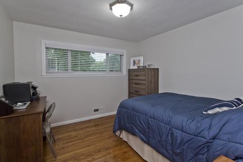 71 Hadley St, Springfield, MA 01118 photo 25