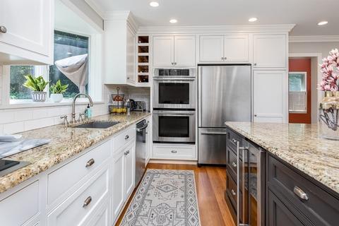 30 Longview Dr, Marblehead, MA 01945 photo 14