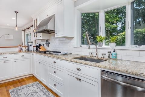 30 Longview Dr, Marblehead, MA 01945 photo 13