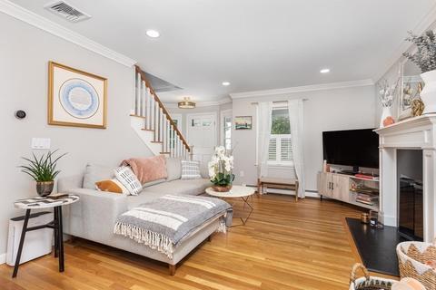 30 Longview Dr, Marblehead, MA 01945 photo 8