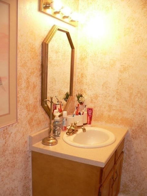 53 Dixfield St, Worcester, MA 01606 photo 5