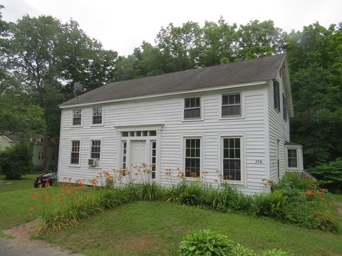 29 Williams St, Williamsburg, MA 01096 photo 1