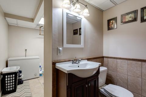 87 Middlesex Ave, Worcester, MA 01604 photo 11