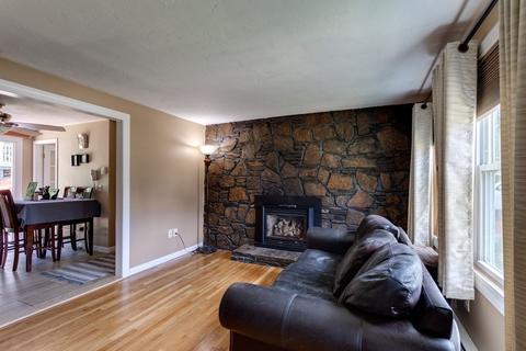 87 Middlesex Ave, Worcester, MA 01604 photo 2