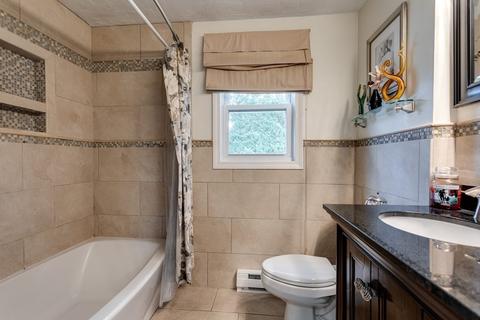 87 Middlesex Ave, Worcester, MA 01604 photo 9