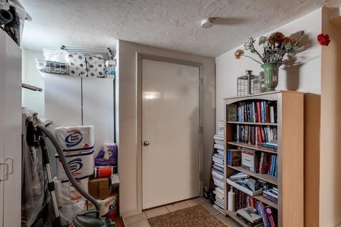 87 Middlesex Ave, Worcester, MA 01604 photo 14