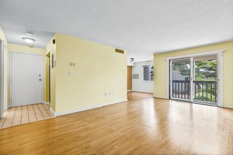 6 Beals Cove Rd #D, Hingham, MA 02043 photo 8