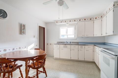 13 Cameron St, Worcester, MA 01604 photo 6