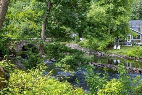 10 Mill St #U, Maynard, MA 01754 photo 3