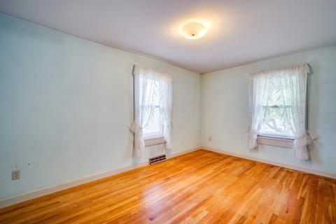 2 Williams St, Ludlow, MA 01056 photo 15