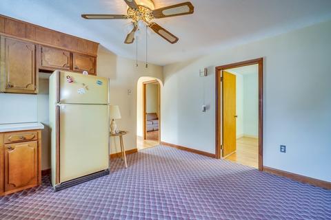 2 Williams St, Ludlow, MA 01056 photo 7