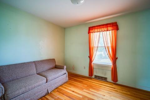 2 Williams St, Ludlow, MA 01056 photo 10