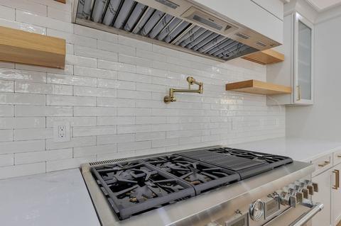 72 Five Corners Rd, Barnstable, MA 02632 photo 11