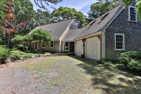 329 Cotuit Bay Dr, Barnstable, MA 02635 photo 3