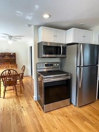 3 Oak St, Barnstable, MA 02601 photo 4