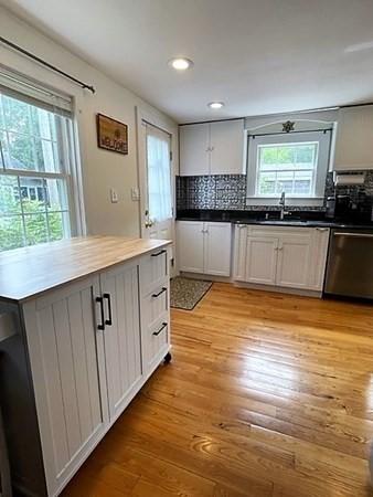 3 Oak St, Barnstable, MA 02601 photo 5