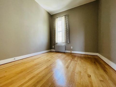 65 Grove St, Fall River, MA 02720 photo 18