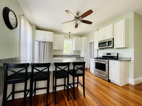 65 Grove St, Fall River, MA 02720 photo 9