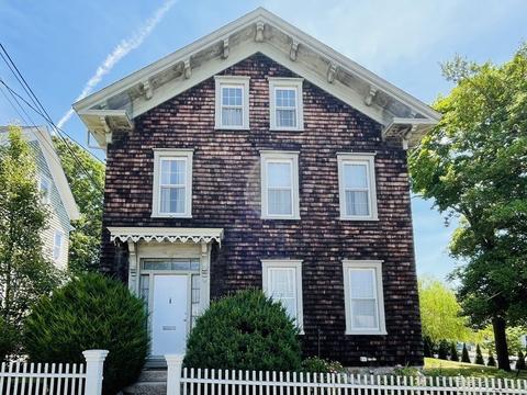 65 Grove St, Fall River, MA 02720 photo 2
