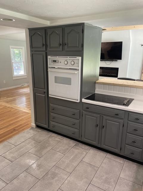 516 Hill St, Raynham, MA 02767 photo 10