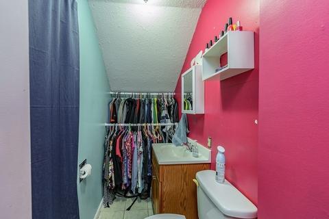 1439 Worcester St, Springfield, MA 01151 photo 16