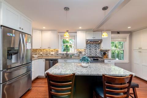 70 Maple Pl, Dedham, MA 02026 photo 5