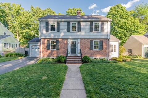 70 Maple Pl, Dedham, MA 02026 photo 1