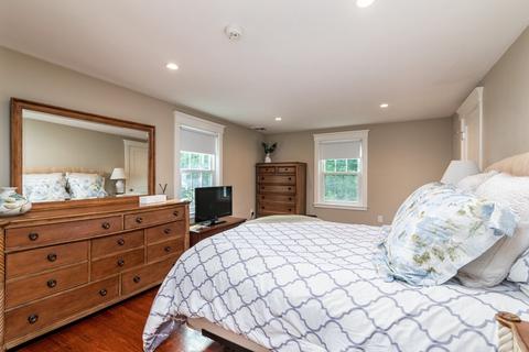 70 Maple Pl, Dedham, MA 02026 photo 13