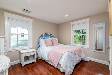 70 Maple Pl, Dedham, MA 02026 photo 18