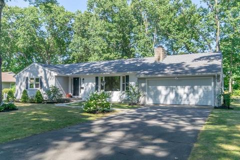 19 Robin Rd, Longmeadow, MA 01106 photo 2
