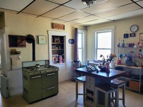 49 Harlem St, Worcester, MA 01610 photo 5