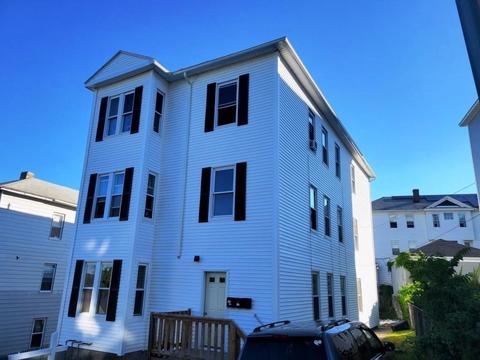 49 Harlem St, Worcester, MA 01610 photo 2