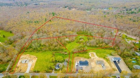 3 Sharps Lot Road, Swansea, MA 02777
