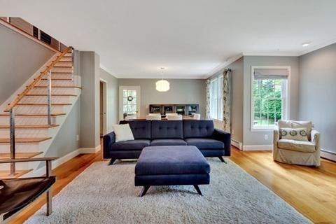 46 Howard St, Reading, MA 01867 photo 12