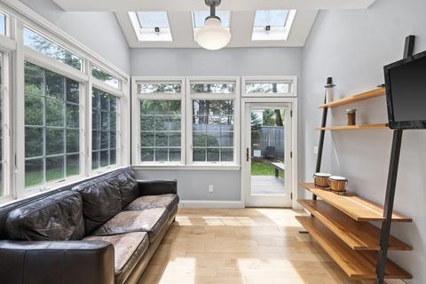 46 Howard St, Reading, MA 01867 photo 10