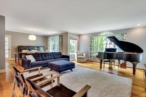 46 Howard St, Reading, MA 01867 photo 11