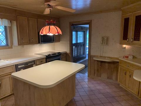 50 Cornflower St, Springfield, MA 01118 photo 9