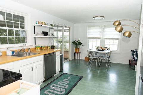12 Burns Ave, Springfield, MA 01119 photo 4