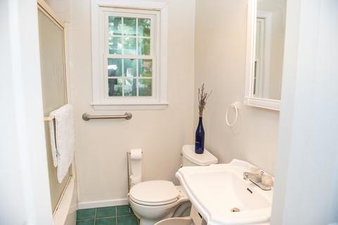 12 Burns Ave, Springfield, MA 01119 photo 12