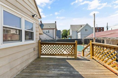 244 Vine St, Everett, MA 02149 photo 27