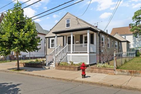 244 Vine St, Everett, MA 02149 photo 3