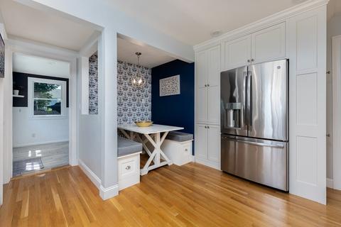 8 Pickwick Rd, Marblehead, MA 01945 photo 16